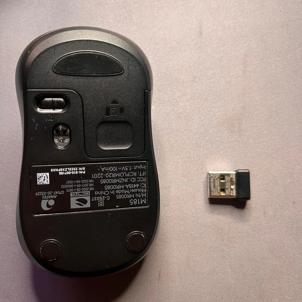Wireless Black Computer Mouse